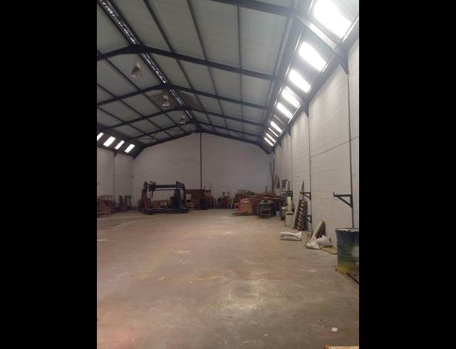 500M² FACTORY TO LET IN KILLARNEY GARDENS